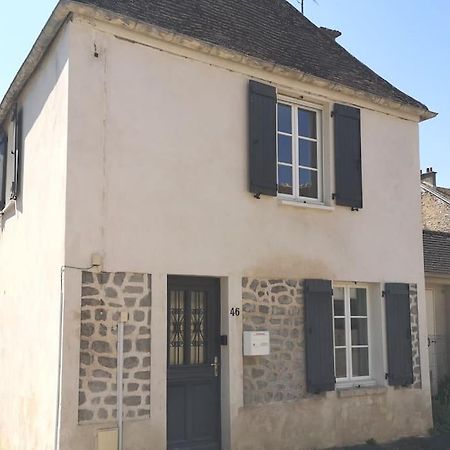 Petite Maison De Village Maincy Экстерьер фото