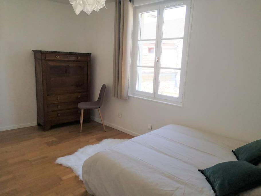 Petite Maison De Village Maincy Экстерьер фото